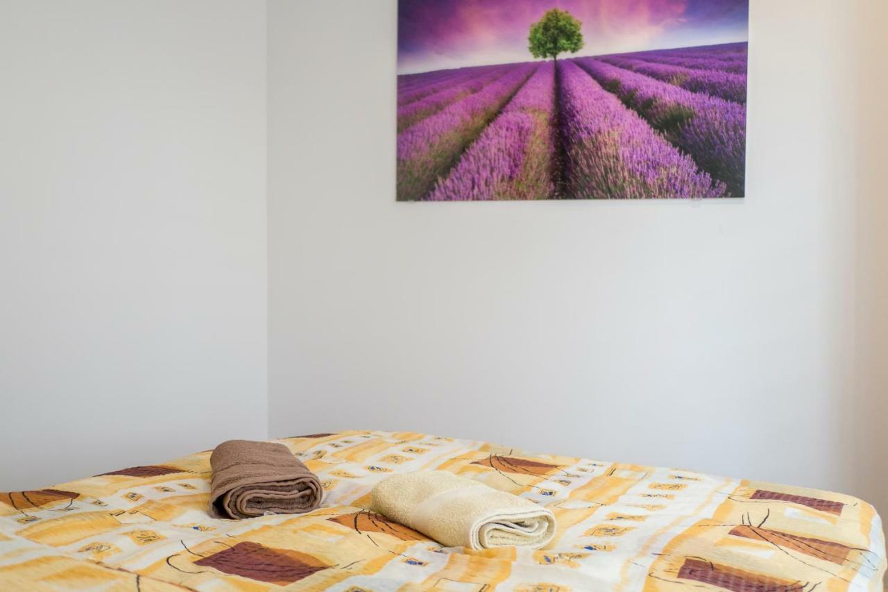 Peaceful Bialystok Apartment Екстериор снимка